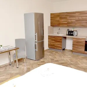  Апартаменты Euro Krenova 75